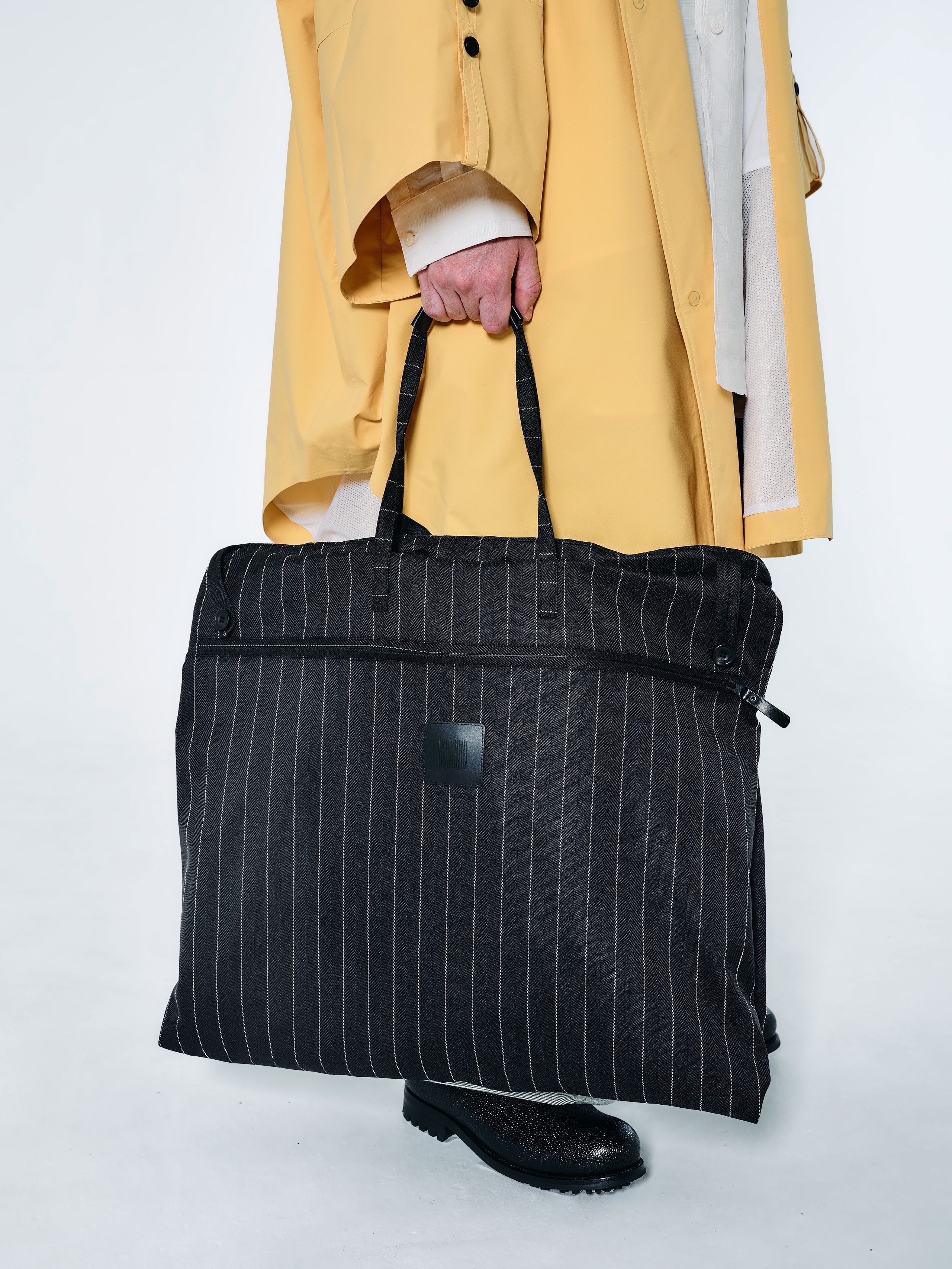 The Waterproof Dressbag - Image 6