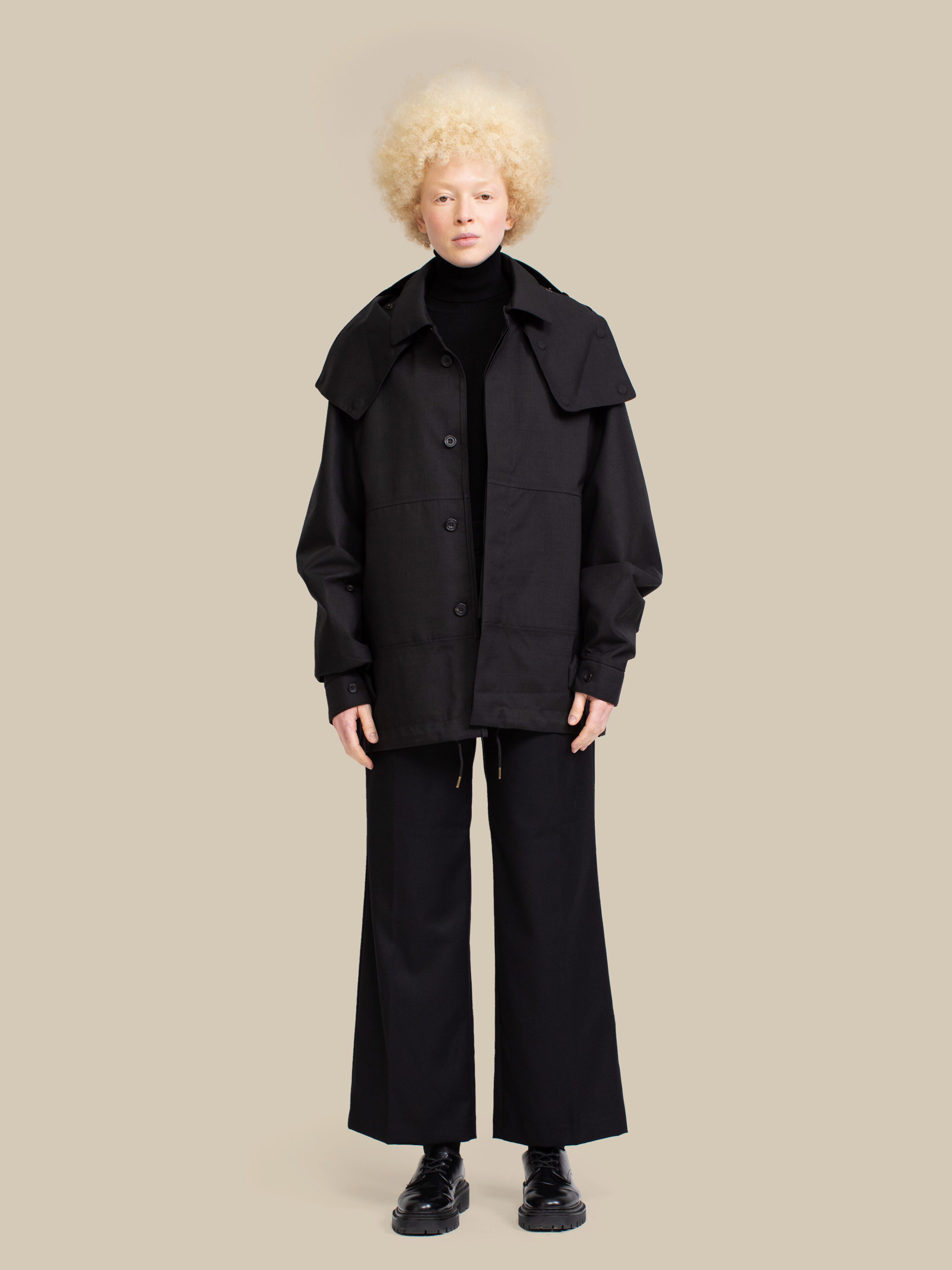 Harmattan Unisex Cropped / mixed-black