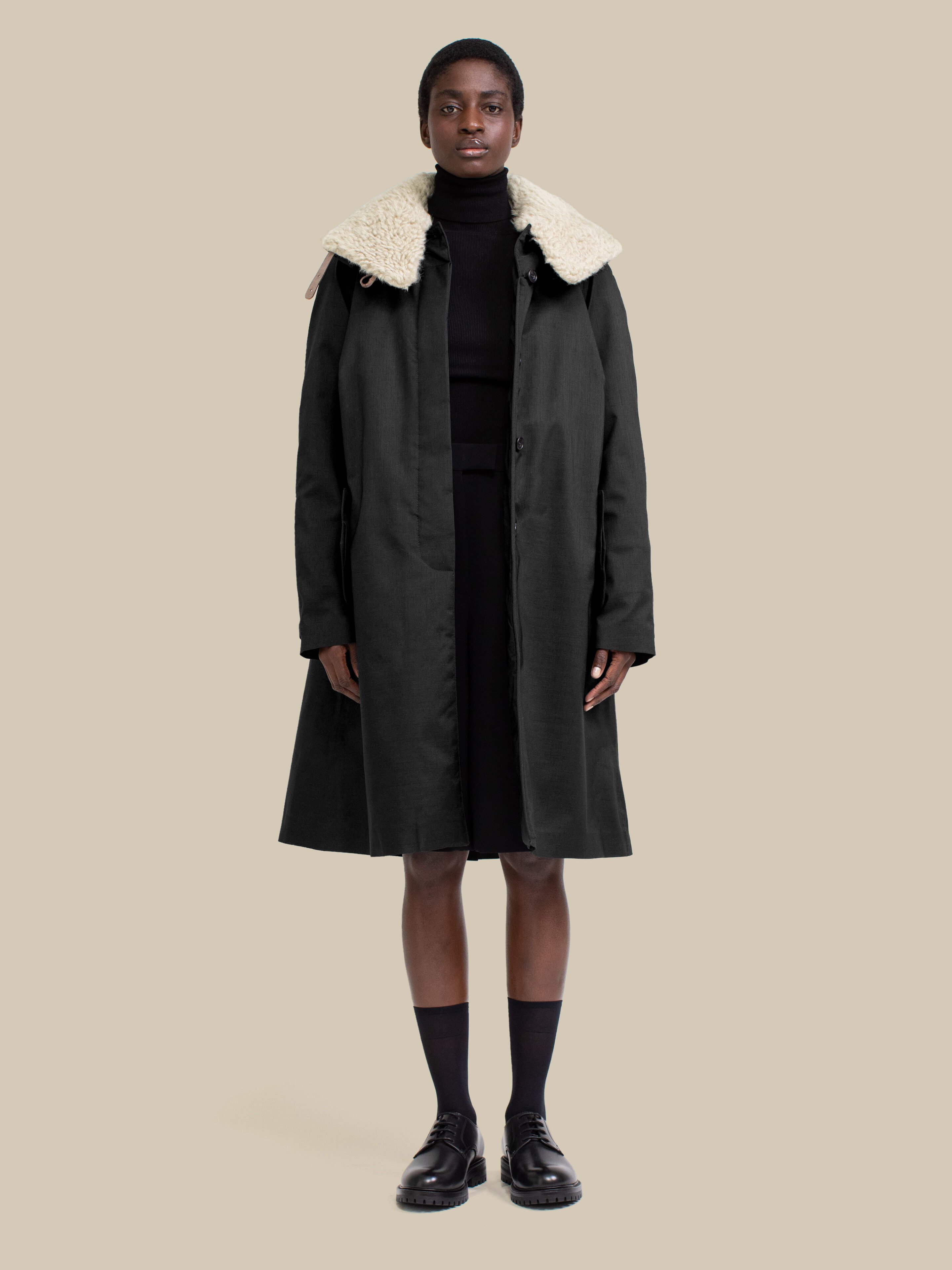 Arctic Femme / mixed-black-w-natural-shearling